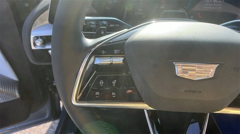 Used 2023 Cadillac Lyriq 2WD image 26