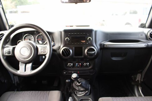 Used 2011 Jeep Wrangler Unlimited Sport image 13