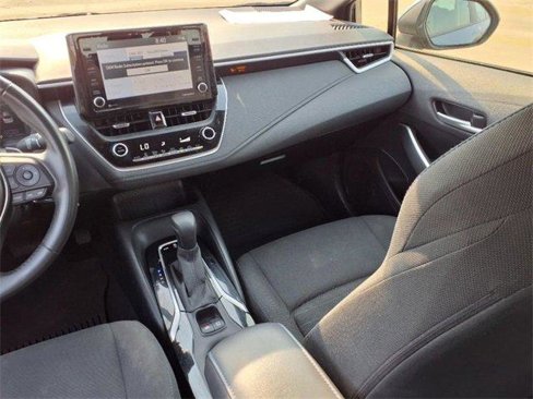 Used 2022 Toyota Corolla SE image 9