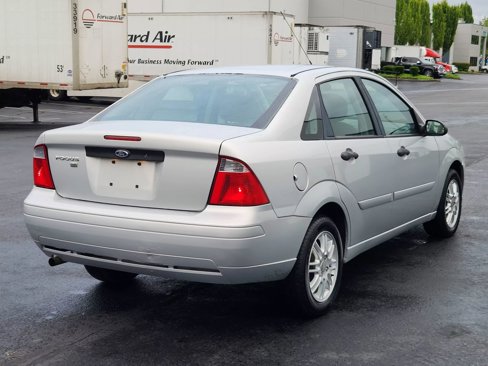 Used 2007 Ford Focus SE image 4