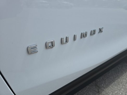 Used 2018 Chevrolet Equinox LT image 10