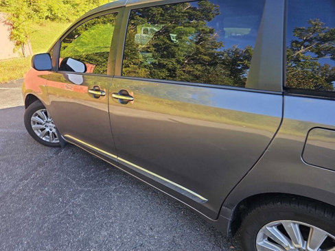 Used 2016 Toyota Sienna XLE Premium image 7