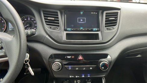 Used 2018 Hyundai Tucson SE w/ Cargo Package image 28