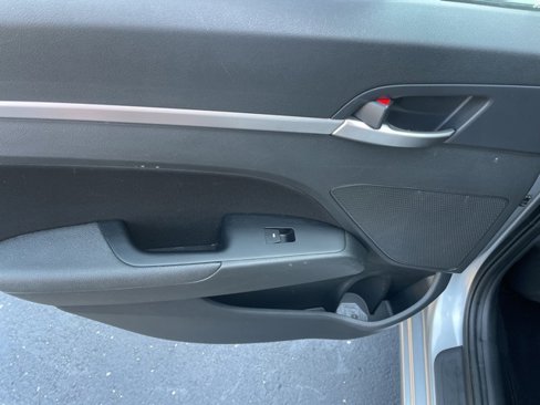 Used 2020 Hyundai Elantra SEL w/ Cargo Package (C1) image 54