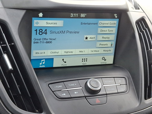 Used 2019 Ford Escape SEL image 18