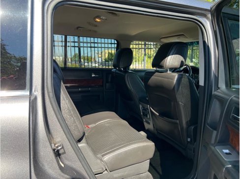 Used 2010 Ford Flex Limited image 17