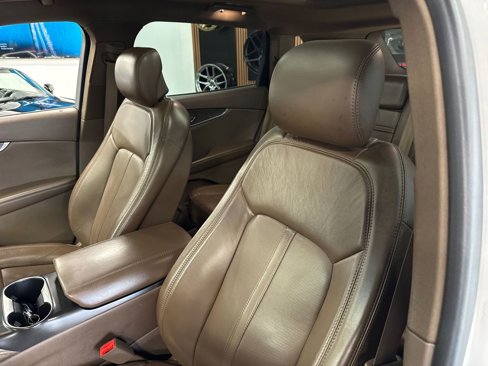 Used 2017 Lincoln MKX Reserve w/ Driver Assistance Package image 25