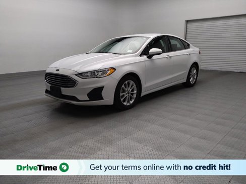 Used 2020 Ford Fusion SE image 1