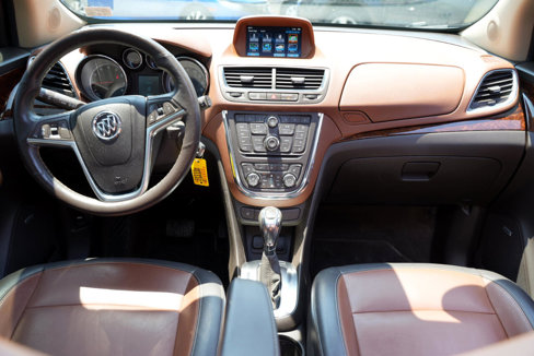 Used 2015 Buick Encore Premium w/ Experience Buick Package image 25