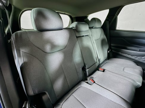 Used 2020 Hyundai Santa Fe SE image 24