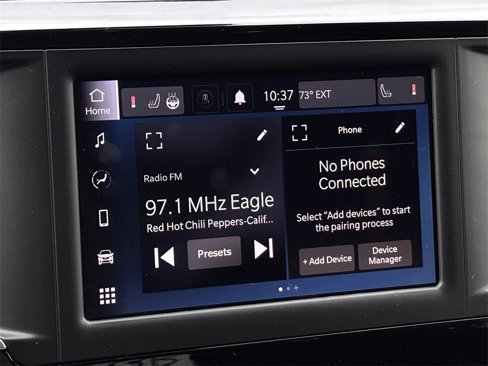 Used 2023 Chrysler Voyager LX image 17