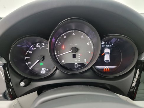New 2025 Porsche Macan S image 22