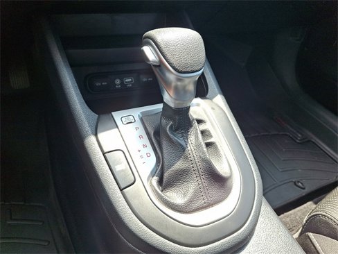 Used 2019 Kia Forte LXS image 12