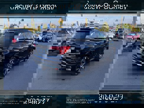 Used 2017 Honda Pilot Touring image 5