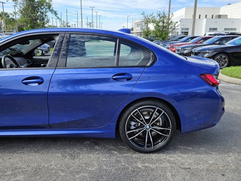 Certified 2022 BMW 330i Sedan w/ M Sport Package image 8