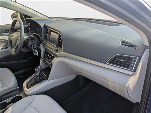 Used 2018 Hyundai Elantra SEL image 19