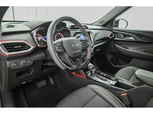 Used 2023 Chevrolet TrailBlazer RS w/ Sun and Liftgate Package image 30