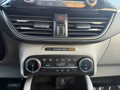 New 2025 Ford Escape Active w/ Cold Weather Package image 36