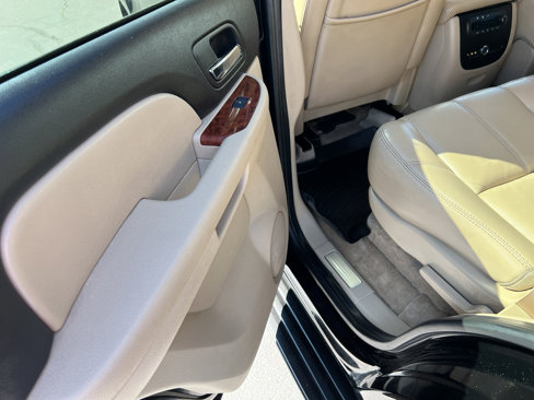 Used 2007 Chevrolet Tahoe LT w/ LT Preferred Equipment Group image 18