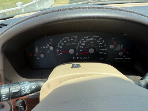 Used 2004 Ford Expedition Eddie Bauer image 10