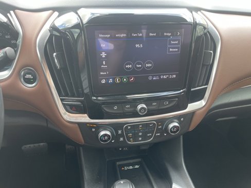 Used 2020 Chevrolet Traverse High Country image 27