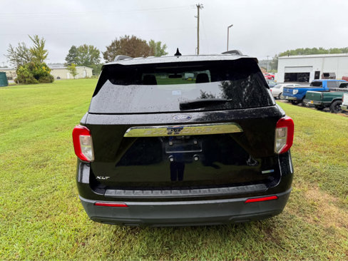 Used 2020 Ford Explorer XLT image 13