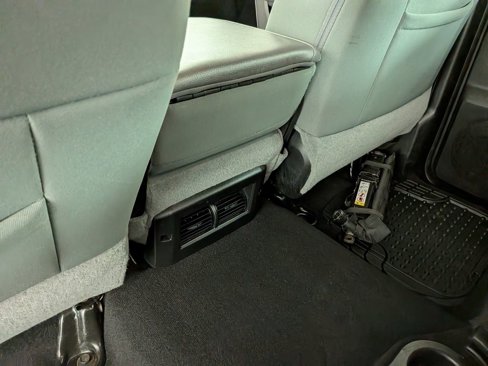 Used 2018 RAM 1500 Big Horn image 32