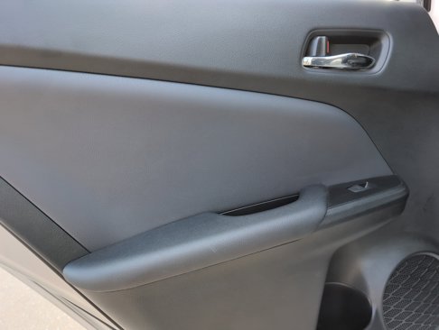 Used 2021 Toyota Prius L Eco image 24