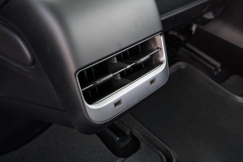 Used 2018 Tesla Model 3 Long Range image 58