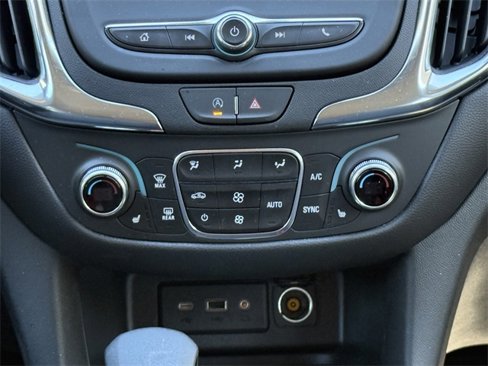 Used 2024 Chevrolet Equinox LT image 26