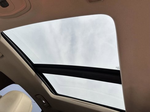 Used 2013 Cadillac XTS Premium image 35