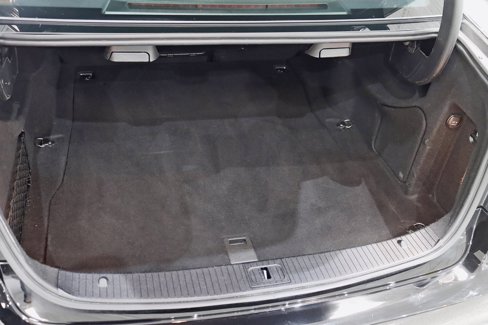 Used 2016 Mercedes-Benz E 350 4MATIC Sedan image 37