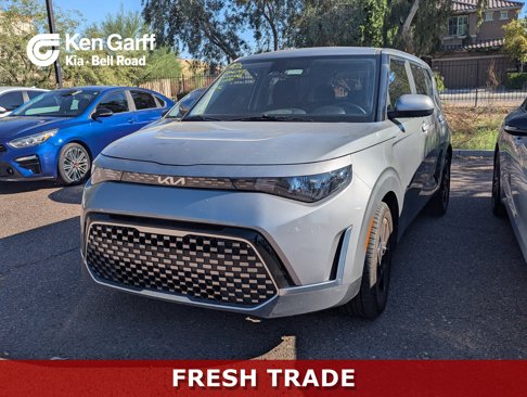 Used 2023 Kia Soul EX image 1