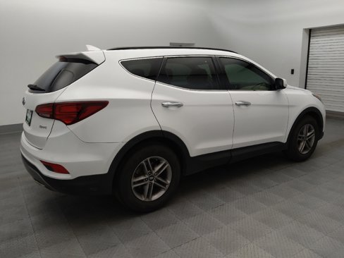 Used 2017 Hyundai Santa Fe Sport image 10