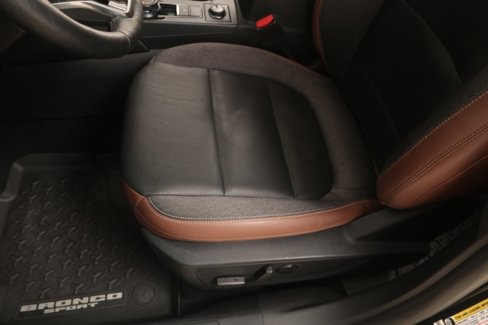 Used 2021 Ford Bronco Sport Outer Banks w/ Outer Banks Package (96D) image 39