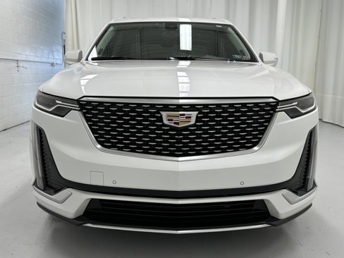 Used 2023 Cadillac XT6 Premium Luxury image 5