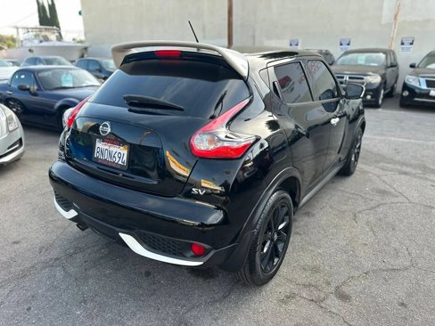 Used 2017 Nissan Juke SV image 18