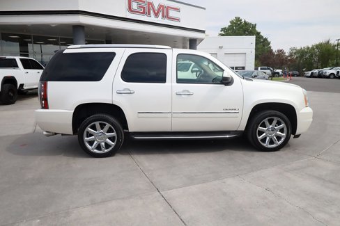 Used 2011 GMC Yukon Denali image 7
