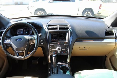 Used 2016 Ford Explorer Limited w/ Equipment Group 301A image 12