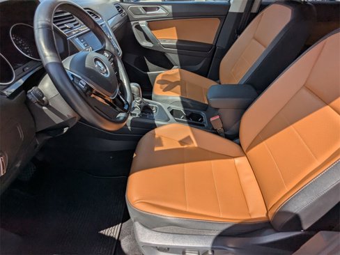 Used 2019 Volkswagen Tiguan S image 17