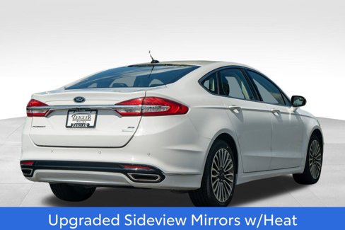Used 2017 Ford Fusion SE w/ Fusion SE Technology Package image 7