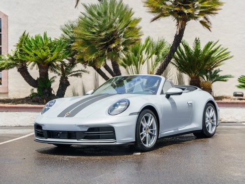 Used 2025 Porsche 911 Carrera image 28