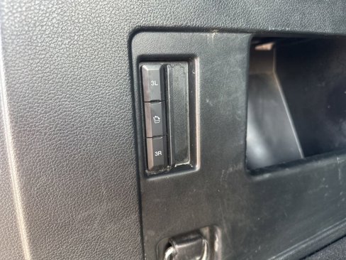 Used 2021 Ford Expedition XLT image 41