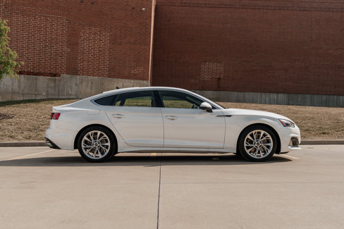 Used 2022 Audi A5 2.0T Premium image 3