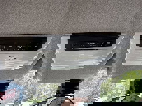 New 2025 Nissan Versa SV image 23