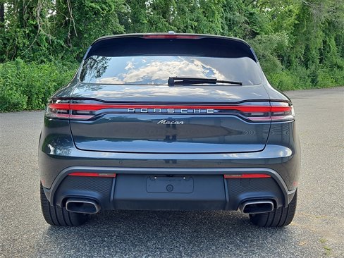 Used 2024 Porsche Macan image 6