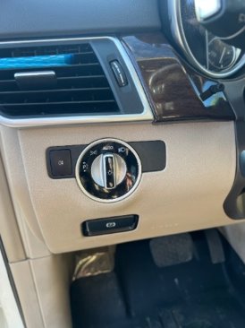 Used 2012 Mercedes-Benz ML 350 BlueTEC 4MATIC image 9