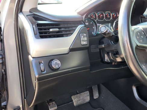 Used 2019 Chevrolet Tahoe LT image 19