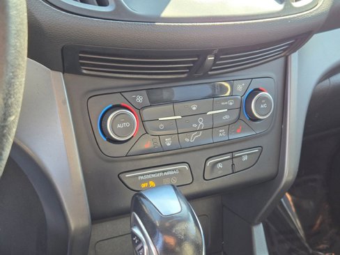 Used 2018 Ford Escape SEL image 27