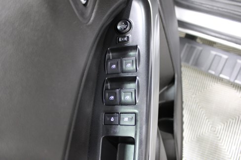 Used 2015 Chevrolet Colorado LT w/ Luxury Package image 7